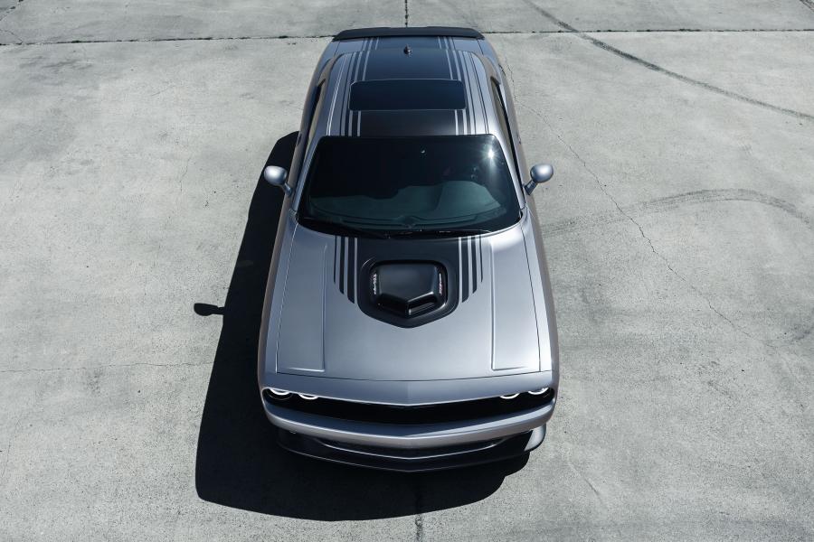  Dodge Challenger 392 Hemi Scat Pack Shaker 2015 года  (фото 34 из 51)